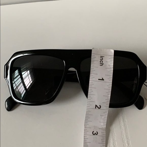 🆕 🆑 SUNGLASSES - Picture 7 of 8